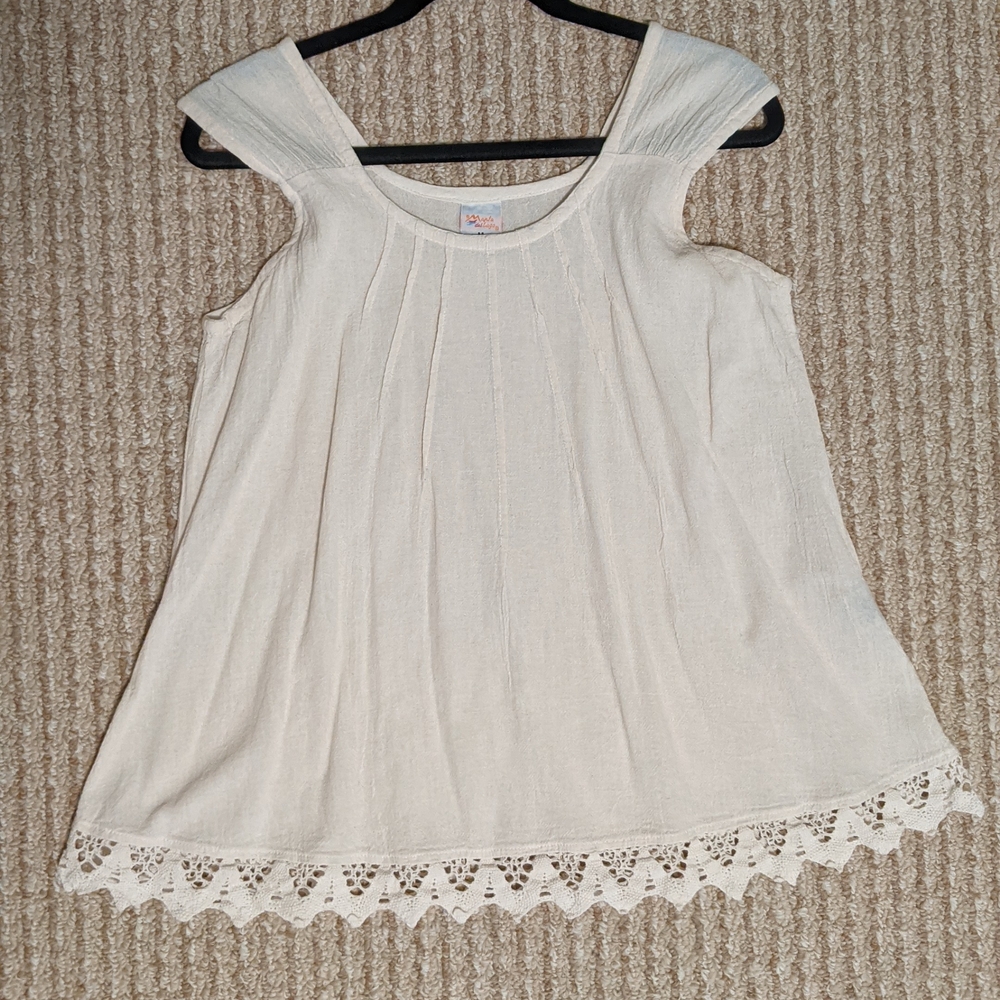 Cream Asymmetrical Tank Top with Lace Trim
